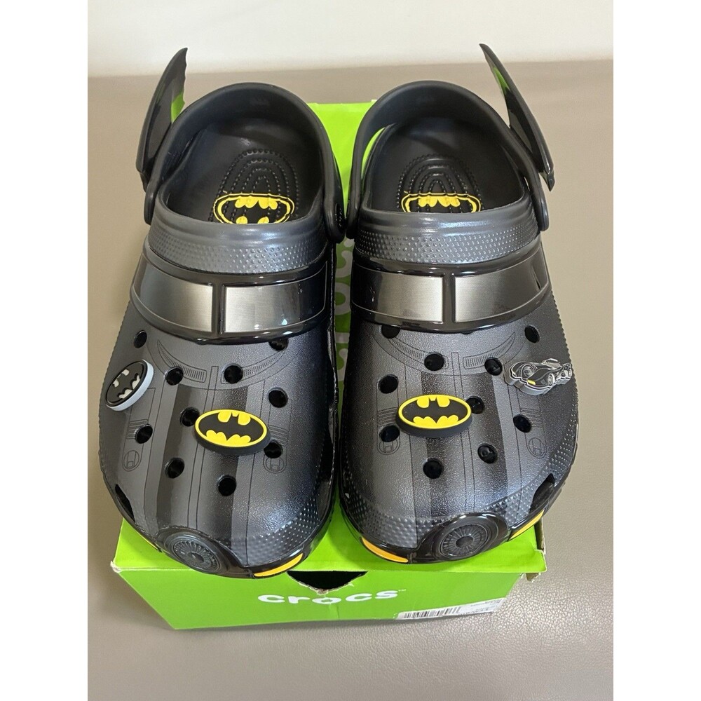 Crocs x Batman Batmobile Classic Clog Men’s 9 Women’s 11 Black SuperHero Comics